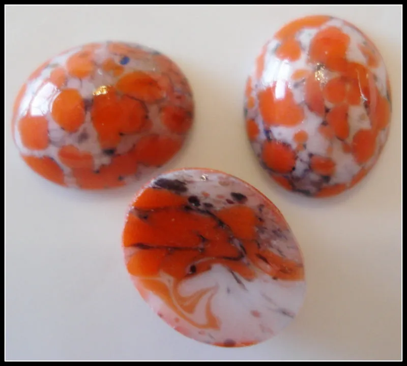 10x8mm (1685) Glass Coral Matrix Oval Cabochon