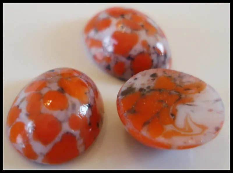 10x8mm (1685) Glass Coral Matrix Oval Cabochon