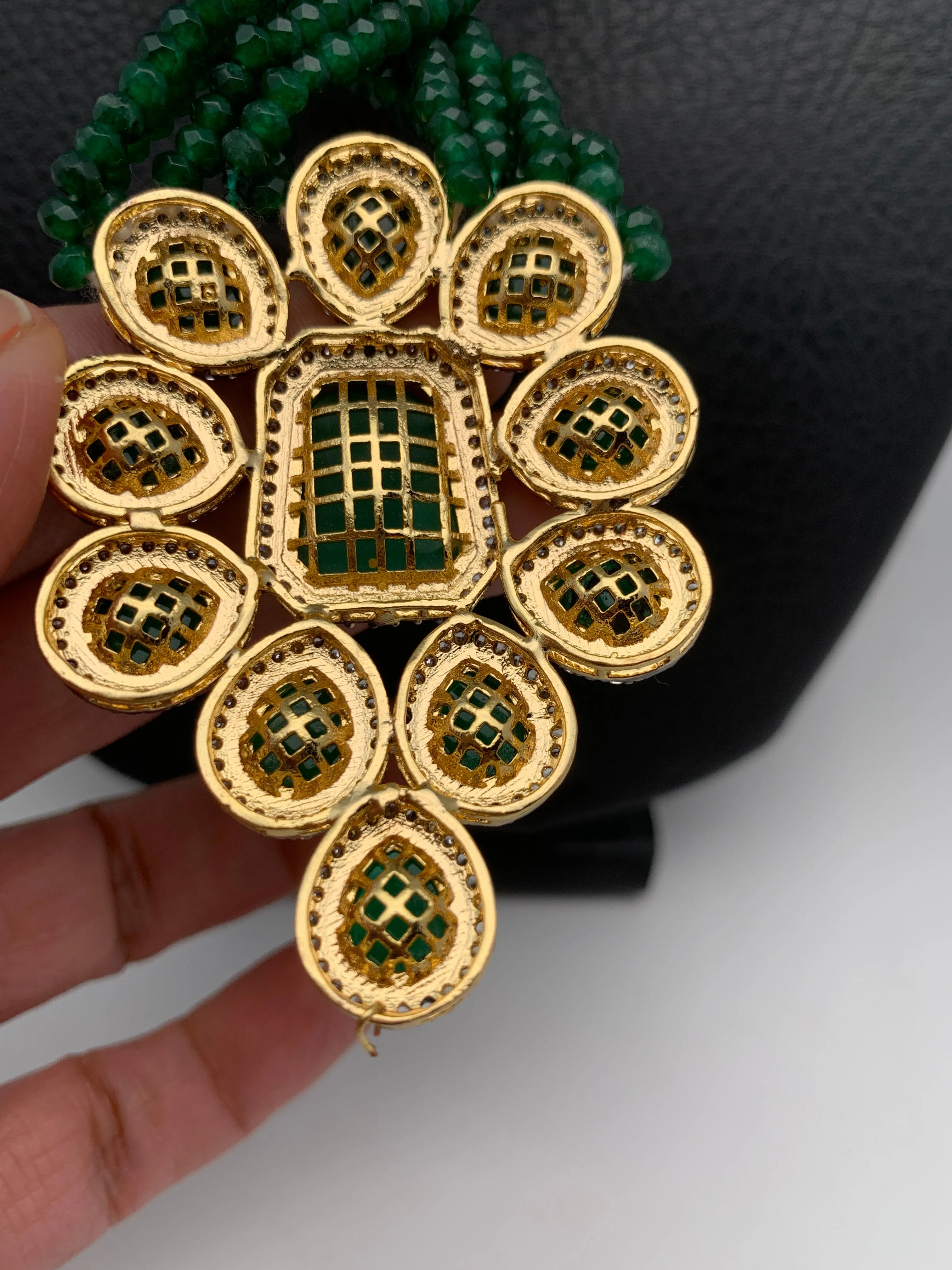 AD Green Stone Pendent Green Beads Necklace