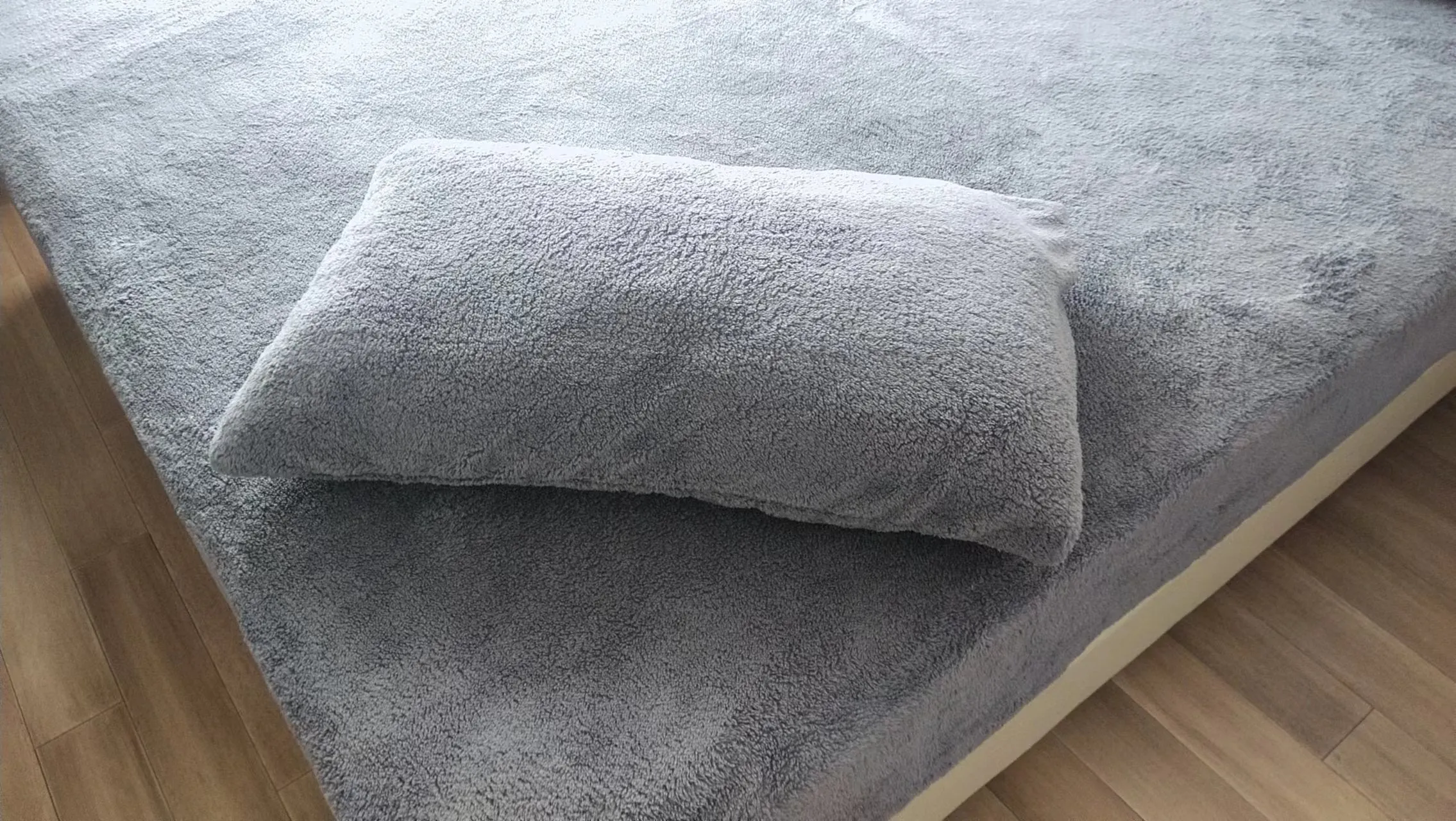 Teddy Fleece Duvet Cover And Pillowcase Set (Grey)
